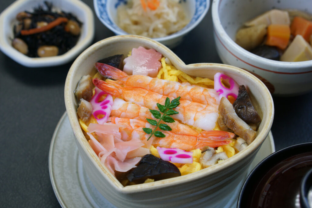 京都「ごはん処　矢尾定 （ヤオサダ）」ちらし寿司